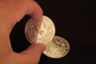 北京合成乾投资管理有限公司,北京合成伟业房地产经纪有限公司