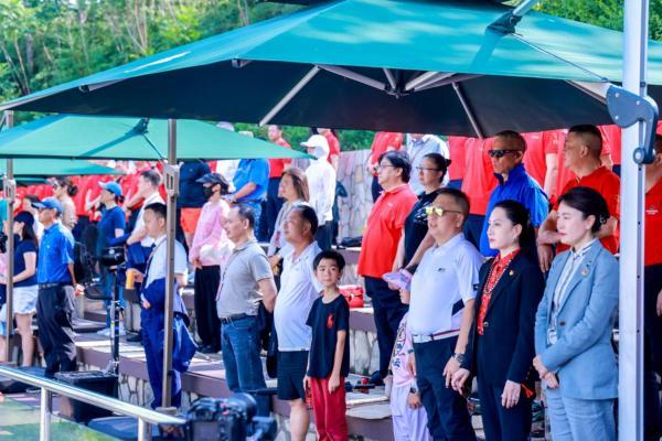 “战马杯”2025华彬马术场地障碍邀请赛圆满举行