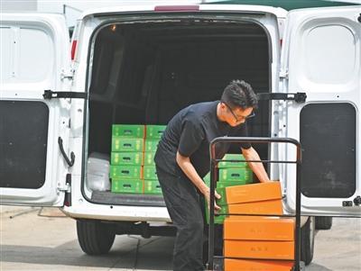 新能源汽车如何加速驶向新农村